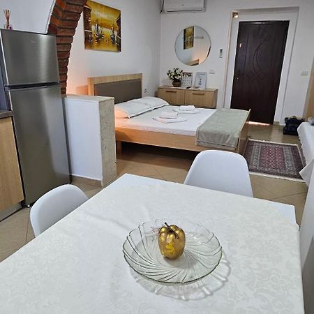Aliaj'S Guest House Berat Buitenkant foto